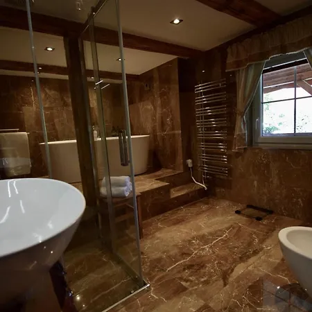 Wellness Roubenka Alpstuga *